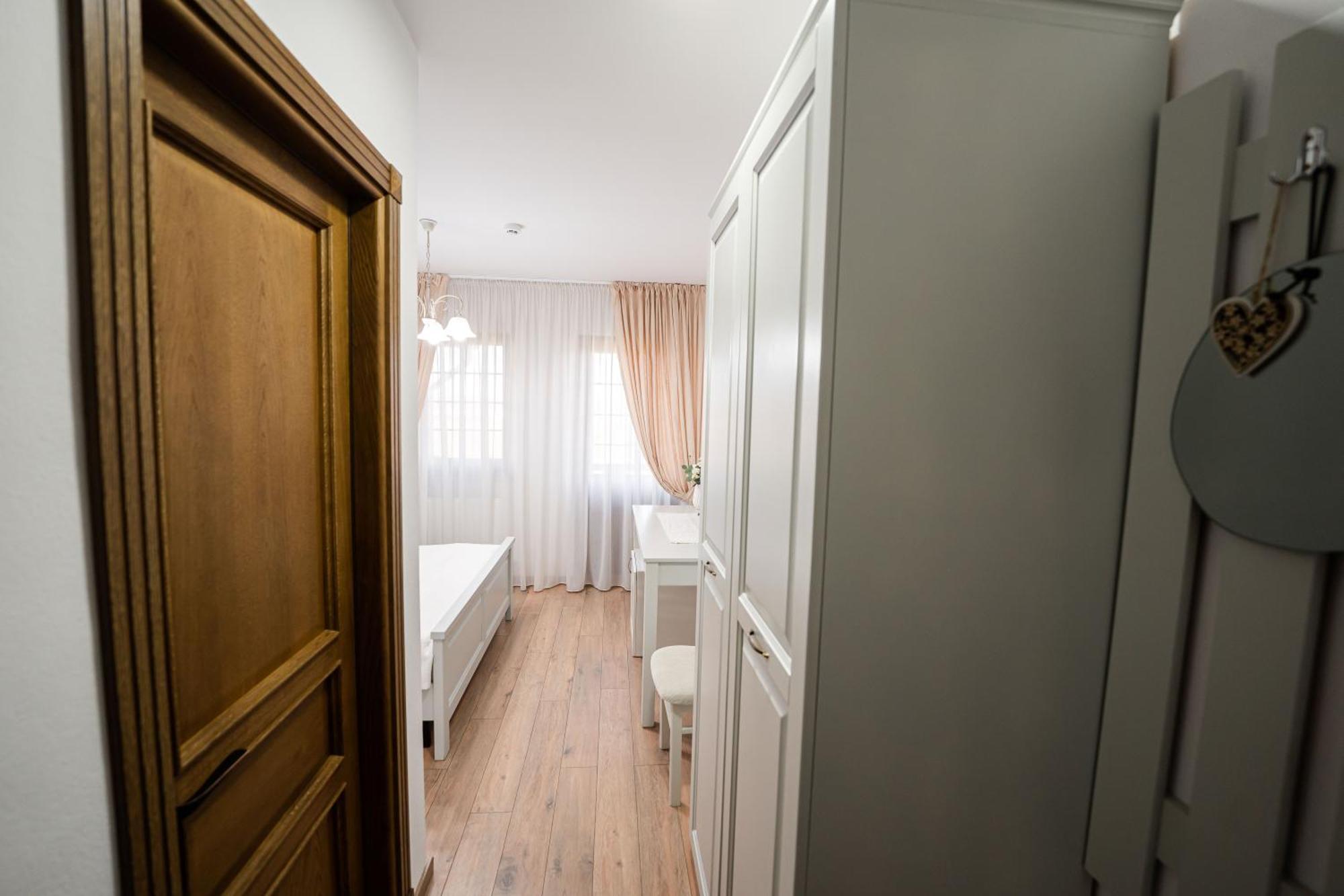 Casa Andra Ξενοδοχείο Siret Εξωτερικό φωτογραφία