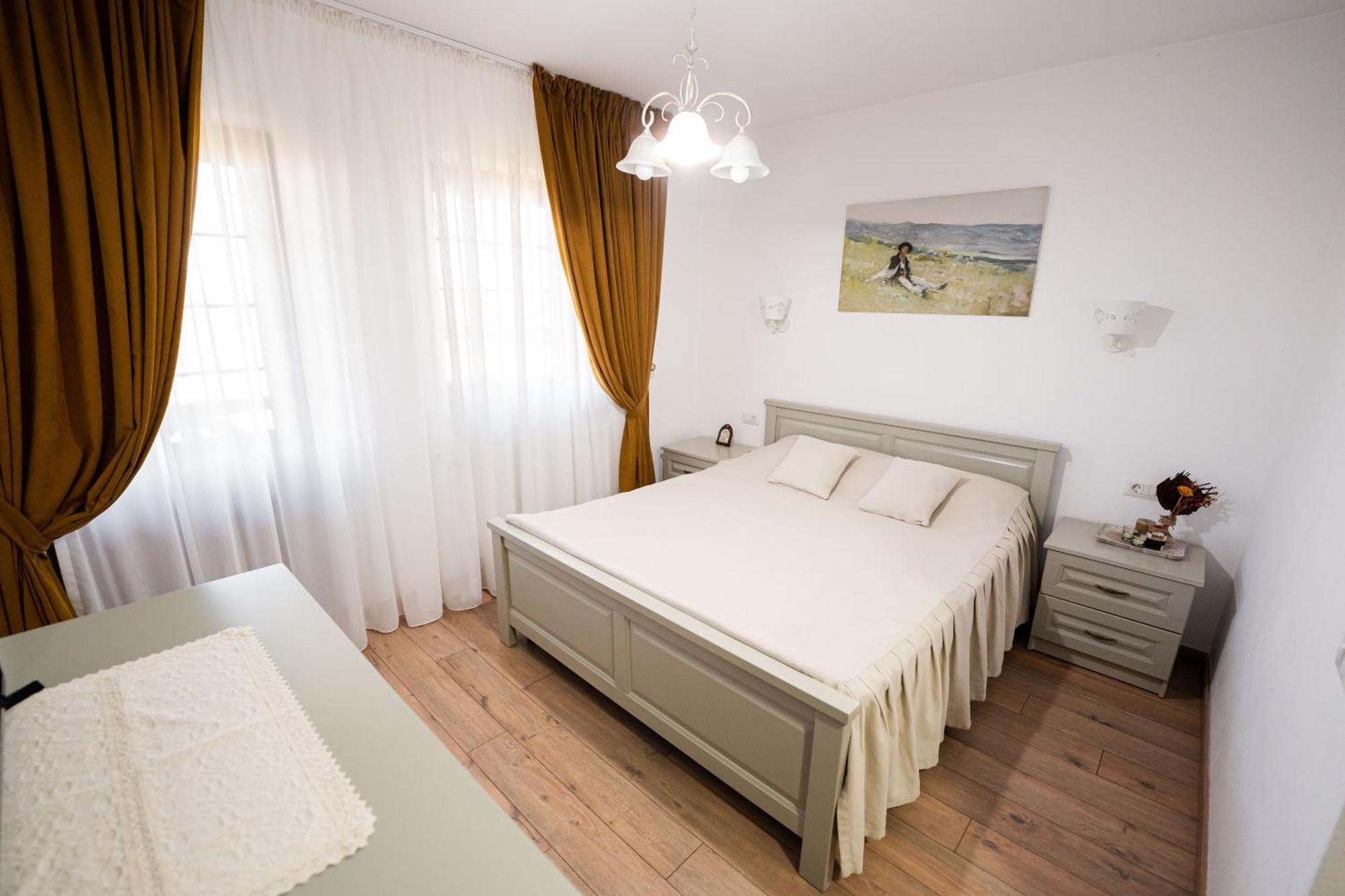 Casa Andra Ξενοδοχείο Siret Εξωτερικό φωτογραφία