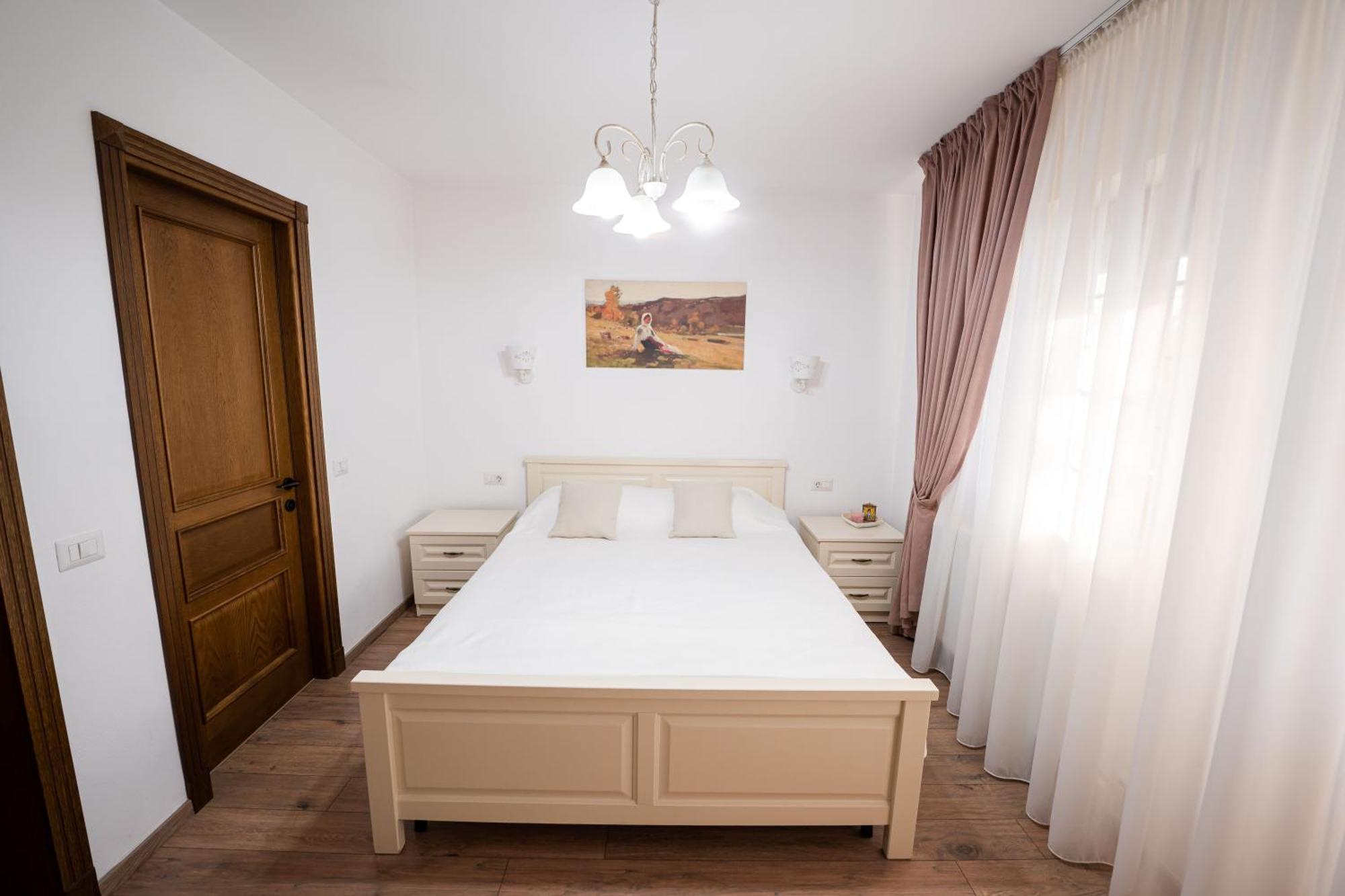Casa Andra Ξενοδοχείο Siret Εξωτερικό φωτογραφία